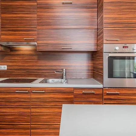 Apartman 3 Bedroom Awesome In Rab Palit