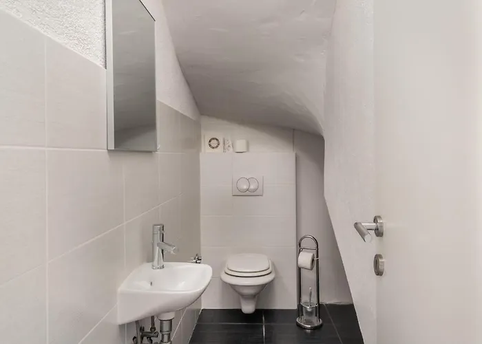 3 Bedroom Pet Friendly In Rab Palit