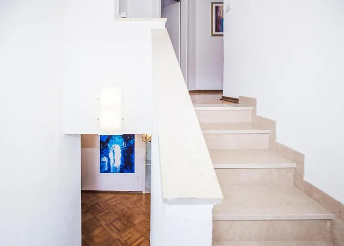 3 Bedroom Pet Friendly In Rab Appartement *
