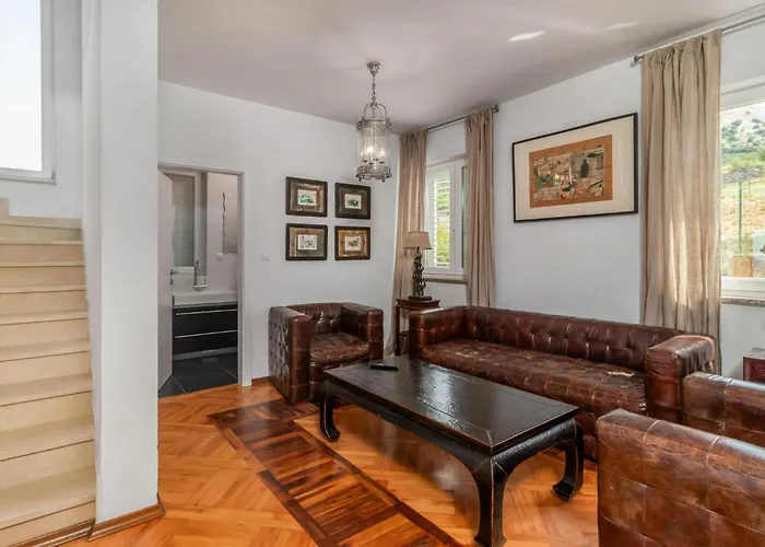 3 Bedroom Pet Friendly In Rab Appartement