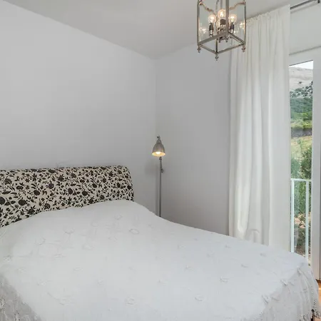 아파트 Lovely In Rab With House Sea View Palit