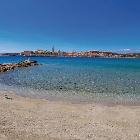 Apartament 3 Bedroom Awesome In Rab Palit