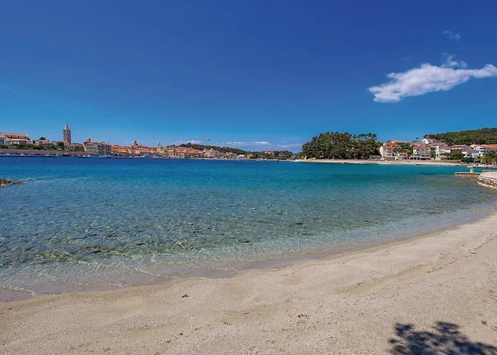 Apartmán 3 Bedroom Pet Friendly In Rab